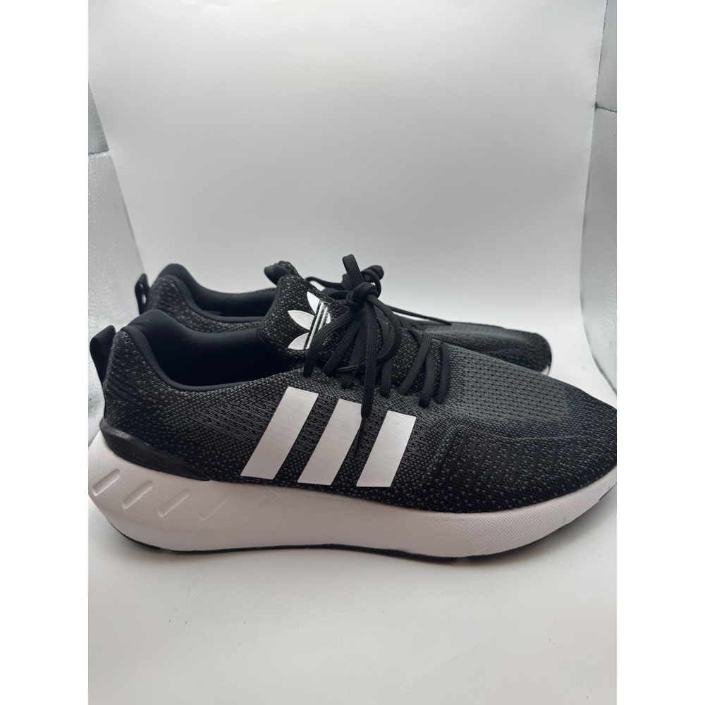 Adidas Swift Run 22 Mens Black Athletic Running Shoes Sneakers GW4587 11.5